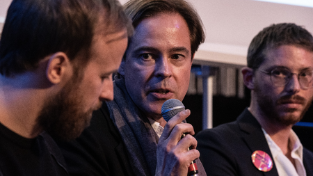 Moritz Ostruschnjak, Martin Gessmann and Alexis Zurflüh discussing