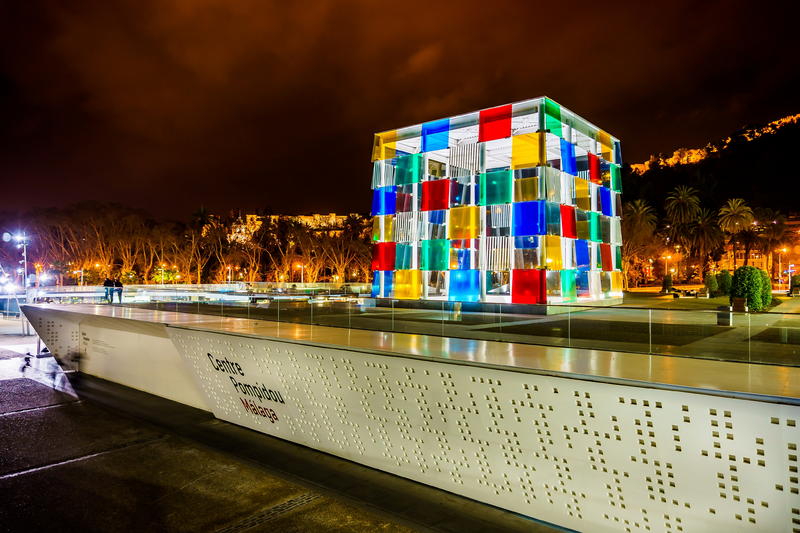Centre Pompidou de Málaga at Night, photo: Johannes Schwanbeck from Dresden, CC BY-SA