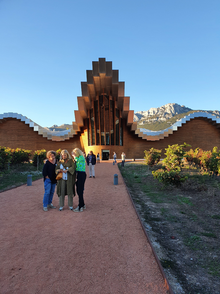 Santiago Calatrava, La Bodega Ysios