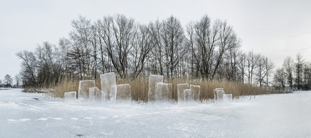 Nordiek Buntrock , Frank Wolfgang, Eisschollen, 2013, Eis, Installation, 180 x 1500 x 100 cm