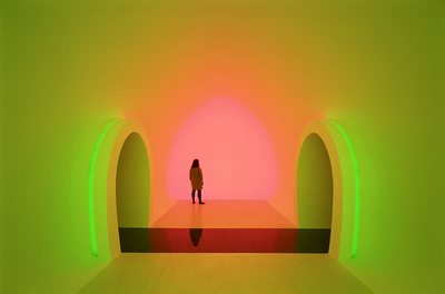 EP_James_Turrell__Ganzfeld_Double_Vision__2013_-_photo_Florian_Holzherr_3b8d7a7d20.jpg