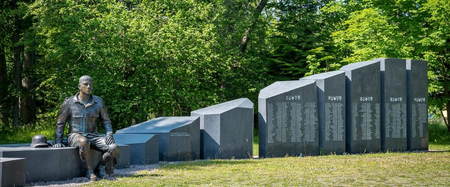 II_MS_Memorial_to_the_fallen_Hiiumaa_in_K_rdla_Estonia_2012_by_Elo_Livv_e76d63486faf2fb1c09a1e50095c8654.jpg