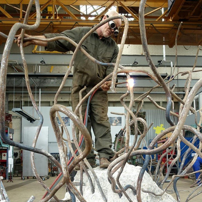 Herbert Nouwens en Wolf, Sculpture Symposium BALANCE 2021.jpg