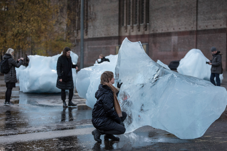 Ice Watch by Olafur Eliasson and Minik Rosing. Supported by Bloomberg<br />Installation: Bankside, outside Tate Modern, 2018. Photo: Justin Sutcliffe Â© 2018 Olafur Eliasson