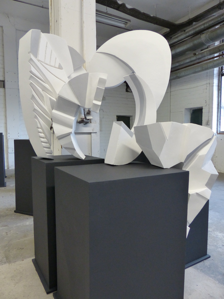 Rudolf Hürth, Apostrophe, 6 sculptures, rigid Polyurethane foam, each 110 x 80/90 x 20/25 cm