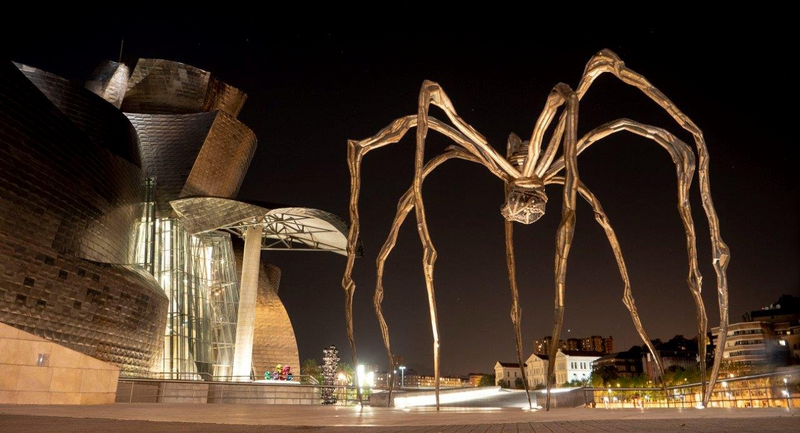 sn_NL 1901_Skulptur und Gesellschaft_experience Bilbao Louise Bourgeois.jpg