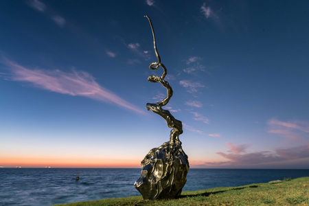 Yi Cui, Time After Time No.2, Sculpture by the Sea, Cottesloe 2019 Â©Richard Watson