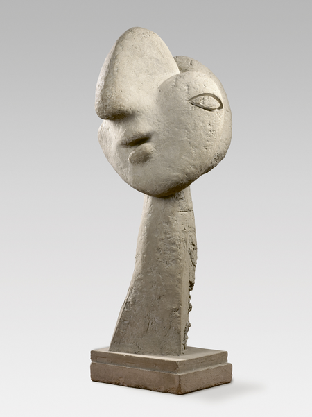 Pablo Picasso<br />Head of a Woman, April–July 1937 [original in plaster made in Boisgeloup in 1931]<br />Cement, unique edition<br />142 × 54.5 × 62.5 cm<br />Musée Picasso, Antibes<br />Gift of the artist, 1954<br />© Sucesión Pablo Picasso, VEGAP, Madrid, 2023