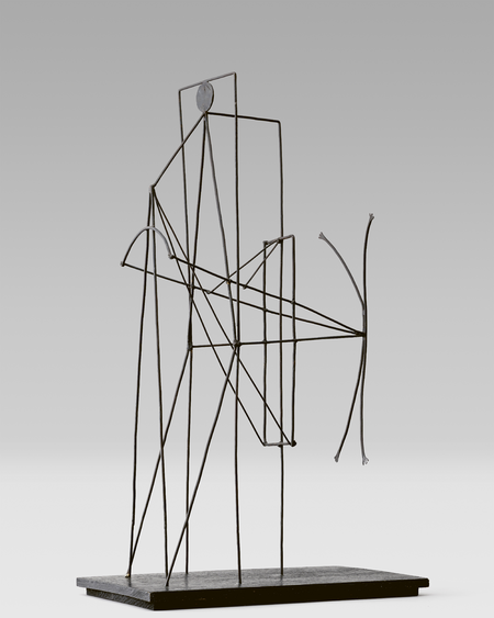 Pablo Picasso<br />Figure: Project for a Monument to Guillaume Apollinaire, 1928<br />Iron wire and sheet metal<br />59.5 Ã— 13 Ã— 32 cm<br />MusÃ©e national Picasso-Paris. Dation Pablo Picasso, 1979. MP265<br />Â© SucesiÃ³n Pablo Picasso, VEGAP, Madrid, 2023<br />Photo Â© RMN-Grand Palais (MusÃ©e national Picasso-Paris) / Adrien Didierjean