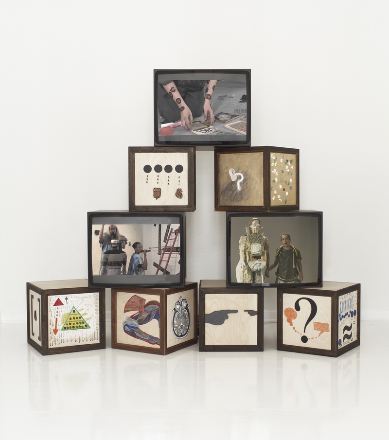 2012.01.10_CUBE-CELL-STAGE-Kunstverein-Goettingen-Mariechen-Danz-Installation-Views_large_10-copy
