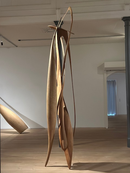 Mirko Zrinšćak, Untitled, sculptures, oakwood. Exh. view KunstCentret Silkeborg Bad 2024