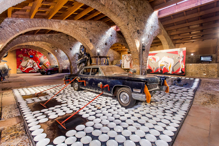 Wolf Vostell: Auto-Fieber, 1976. Exhibition view at Museo Vostell Malpartida, Extremadua/ES