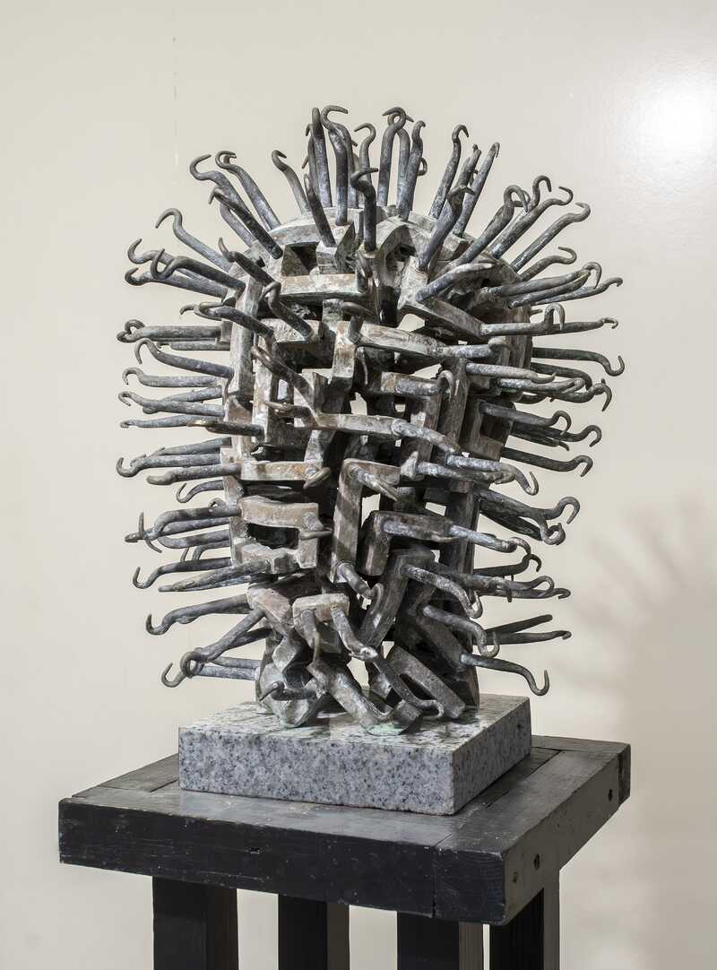 Open Head II, 2014, bronze