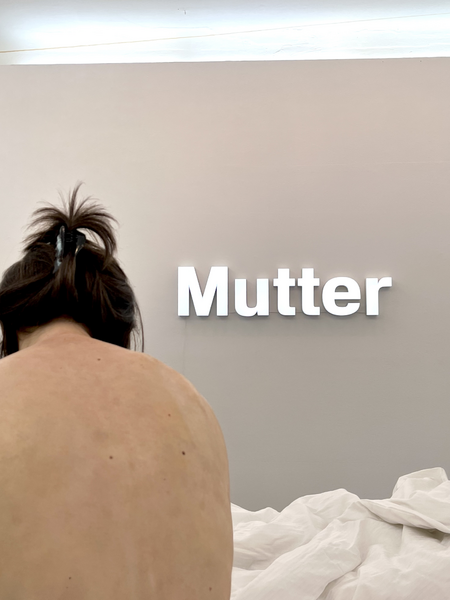MK Kaehne: Mutter (2015-2019) - Installationsansicht - Foto Doyeon Lexi Kim