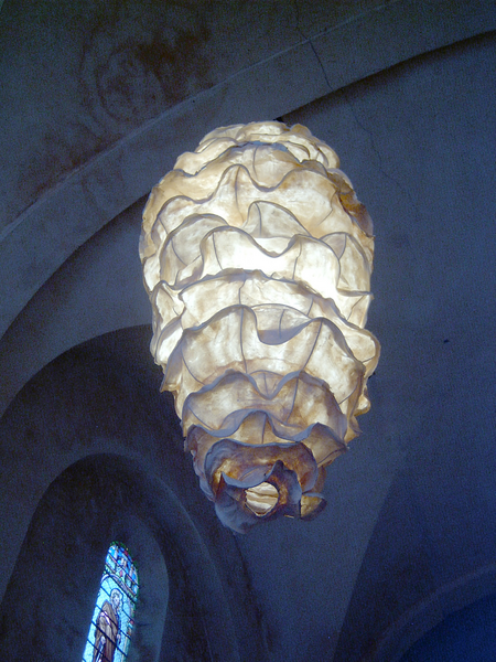 Helmut Frerick, Hanging lights Nuage et Cristal Végétal in Roman Chapel