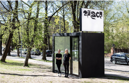 apiece gallery, curators Milena Černiakaitė and Aušra Trakšelytė, photo by Dualhead