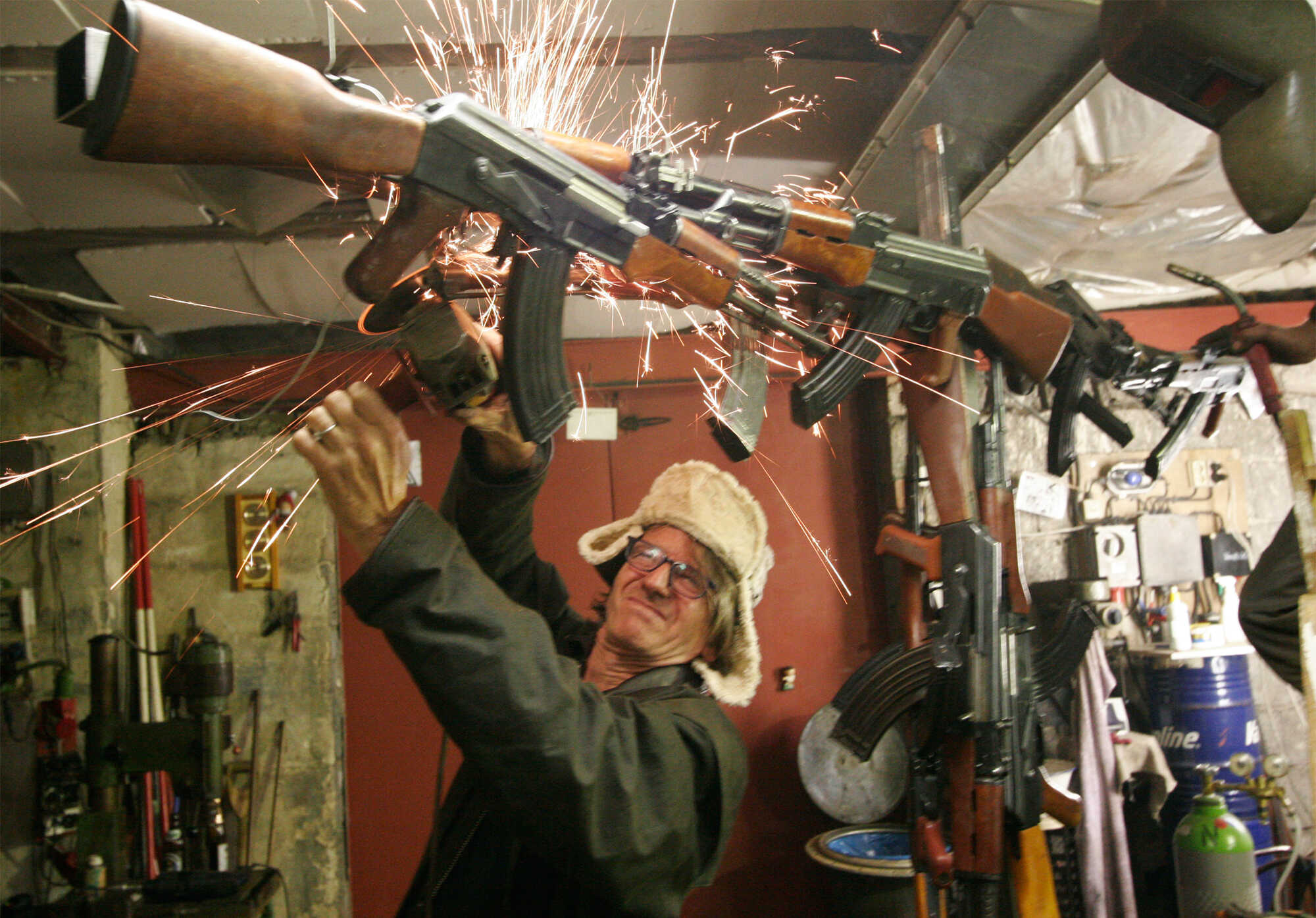 AK47 Cross | Sculpture Network