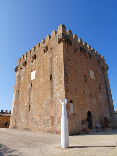 Joan Costa exh. “Nunca se sabe”. Photo: Uma Peirano and Maryía Lewicka