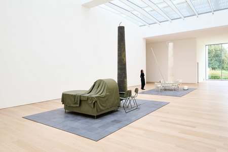 Mark Manders, Mindstudy at Voorlinden, Room with Factories, 2013-2025 © Antoine van Kaam