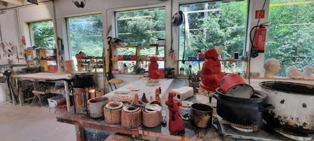 View of the workshop of the art foundry Rieke