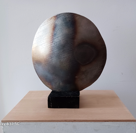 Margret Holz, stainless steel, wood, 35x35x15cm