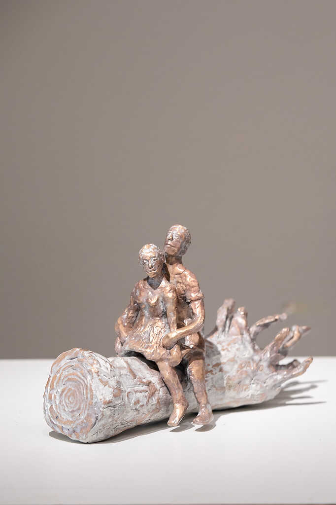 Kleine Bronzeskulptur Hänsel und Gretel