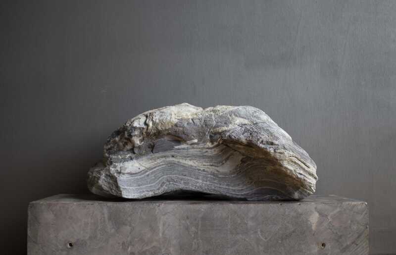 10. portrait bust-1,  marble 17x15x37cm. 11kg. Fondazione Arkad, Seravezza, Italia.2024.DB