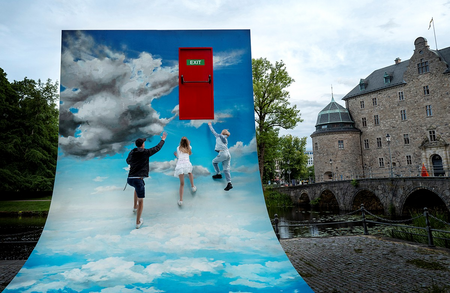 Aaron Nachtailer - EXIT Clouds, OpenArt SE