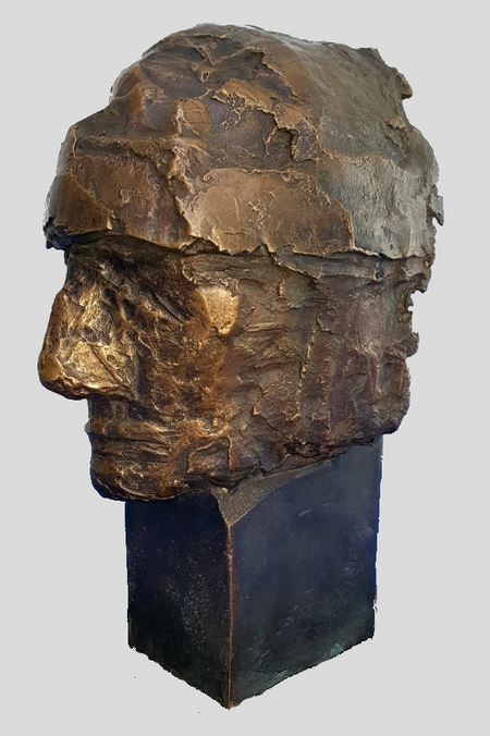 Wolfgang Tiemann, Behelmter Kopf