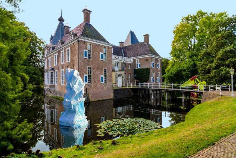 Kasteel Nijenhuis met "Laaste IJsberg in Slotgracht groot iv resize 1619x1080 sfw 60pct kopie 2