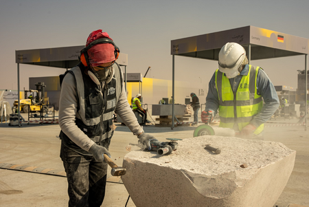 Susana Botana,  "Balance", work in progress, Tuwaiq Sculpture, 2025.