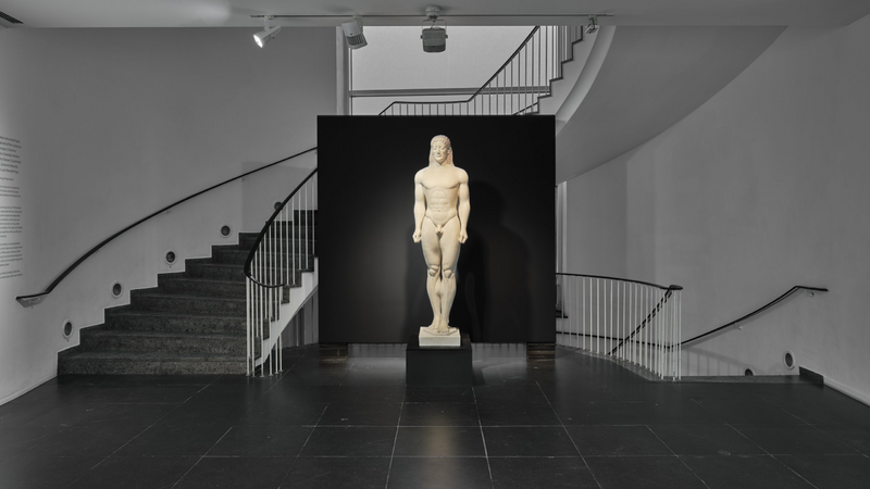 FKV_Anatomie-der-Fragilitaet_-Antikensammlung-und-Skulpurensaal-der-Goethe-Universitaet-Frankfurt_Foto-Norbert-Miguletz_Courtesy-Antikensammlung-und-Skulpturensaal-der-Goethe-Universitaet-Frankfurt_01-scaled