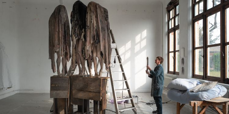 berlinde_de_bruyckere_at_work cmirjam_devriendt-10_0