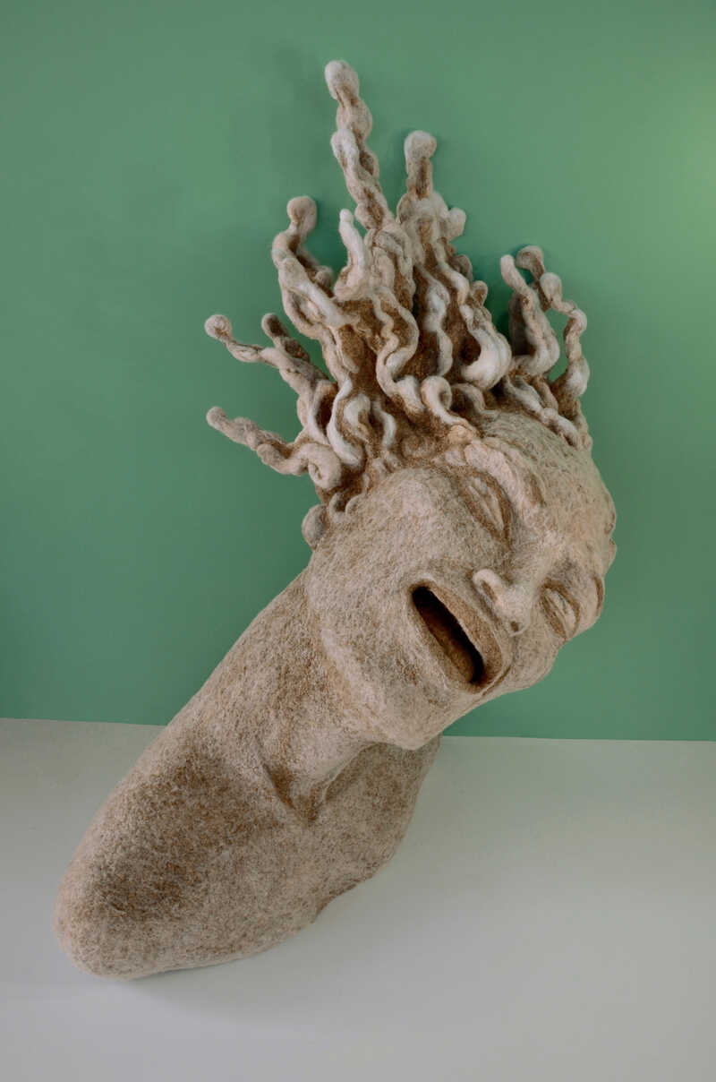 O.T.(entgrenzen)175x105x75cm21:25 Kopie