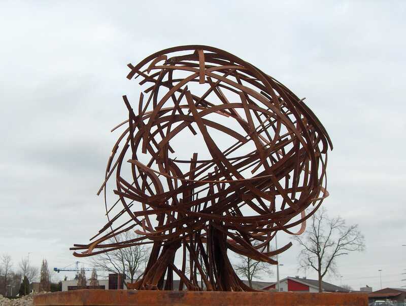 Mistral 2006 Cortenstaal Hoogte 80 cm.