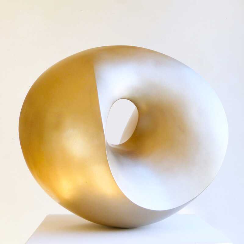 Wiebke Bader_Kreisend_Bronze_Edition2von6_2024_39x42x32cm_