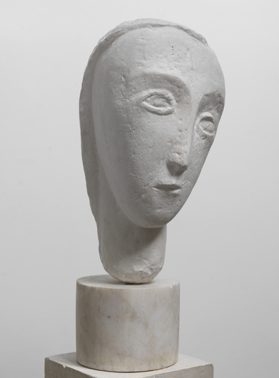 Constantin Brancusi, Tête de femme, um 1908, Gips, Foto: Centre Pompidou, MNAM-CCI/Georges Meguerditchian/Dist. GrandPalaisRmn,<br />© Succession Brancusi - All rights reserved / VG Bild-Kunst, Bonn 2026