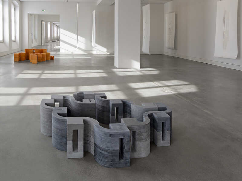 Curva Cube, variable Arbeit aus Betonmodulen