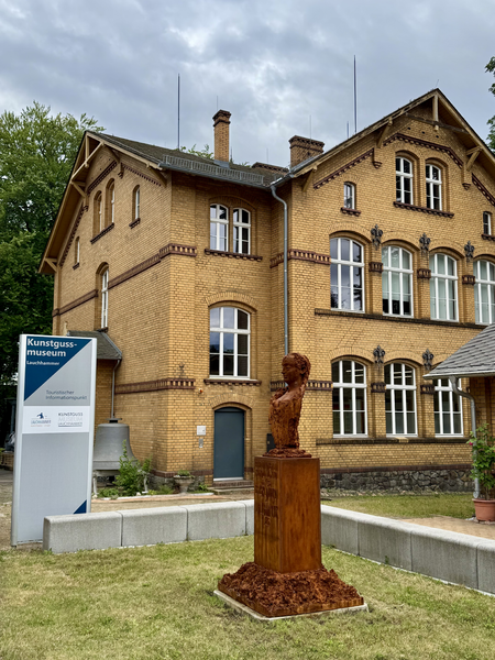 Kunstgussmuseum Lauchhammer, Außenansicht. Photo Anemone Vostell