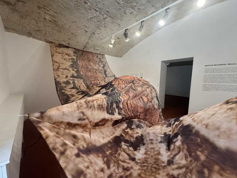 TEXTILE SCULPTURE
