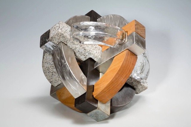 Johannes von Stumm, "Kugel", Glas, Bronze, Edelstahl, Kalkstein, Granit, Holz, 36 x 46 x 43 cm